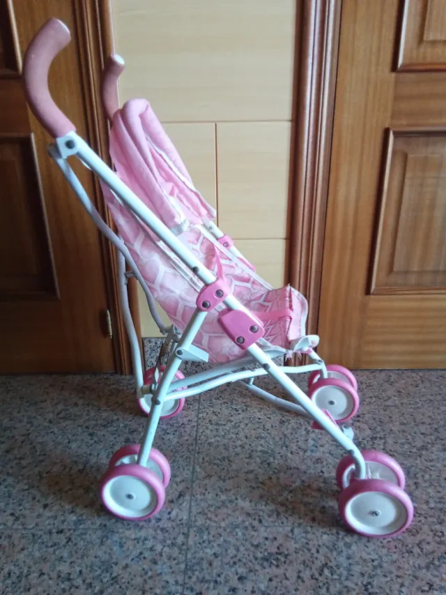 CARRINHO DOBRÁVEL GRANDE PARA BONECAS DE PELUCHE