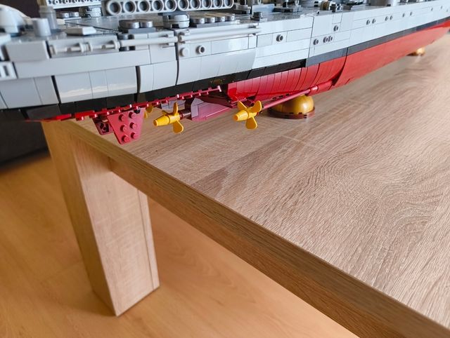 Lego USS Iowa 1:200 MOC