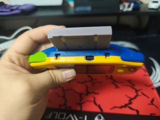 Nintendo Game Boy Advance Amarillo Pokémon
