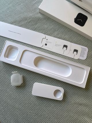 Caja Original Apple Watch SE 40mm Space Gray 