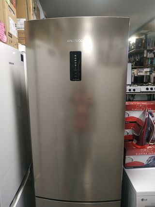 Nevera Daewoo inoxidable 1.90x60cm No Frot 