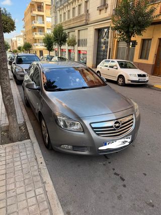 Opel Insignia 2011