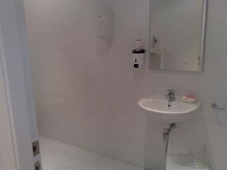 Local comercial en venta en Can Roca-Muntanyeta en Castelldefels