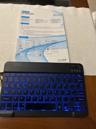 Teclado keyboard Bluetooth Negro Retroiluminado