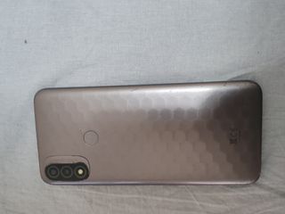 Motorola E20 Blu/Viola