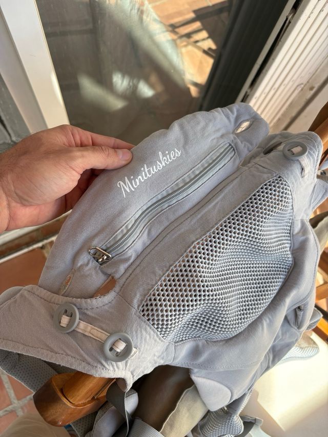 Mochila Portabebés MINITUSKIES - Gris