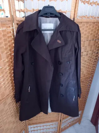 Cabardina Zara Marrón