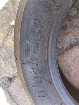 Neumáticos PMT BlackFire 12”