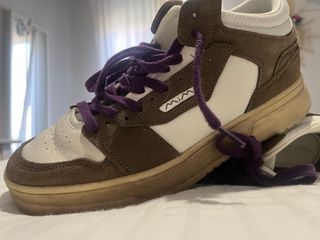 Zapatillas MIM Botín Marrón y Blanco