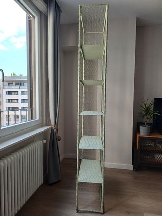 Estantería de hierro con 5 baldas