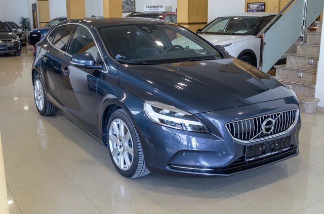 Volvo V40 D2 Inscription Aut. 120
