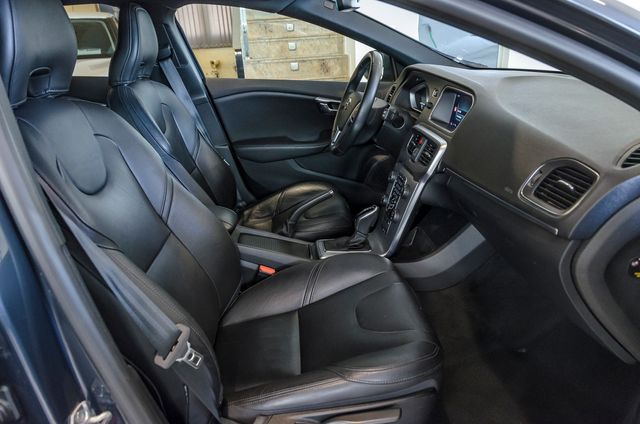 Volvo V40 D2 Inscription Aut. 120