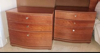 Mesitas de noche de madera