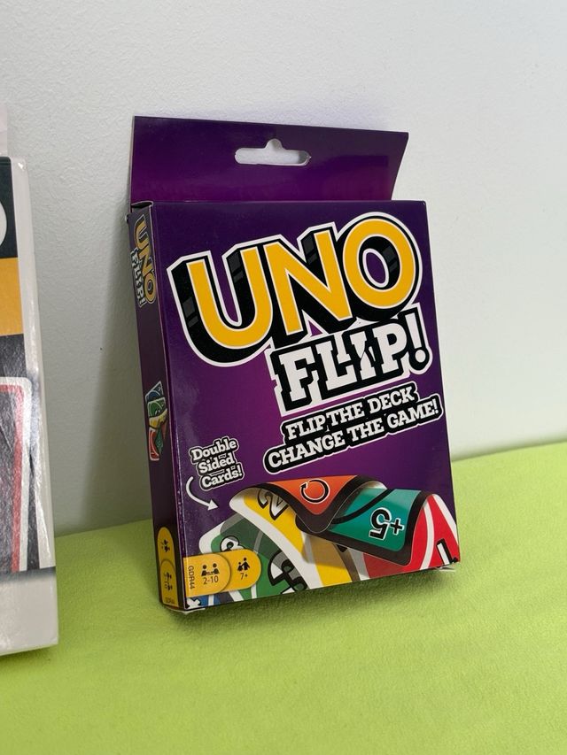 UNO Flip & Cluedo Suspect Juegos de Cartas