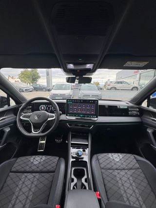 VW nuevo Tiguan R-Line 1.5 eTSi 150cv DSG