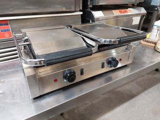 Grill Bocadillos Eléctrica Doble