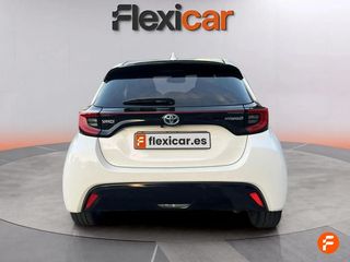 Toyota Yaris 1.5 120H Business Plus