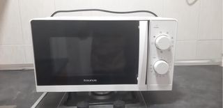 Microondas Grill Taurus 20L 900W