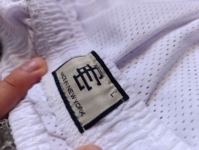 Eric Emanuel Shorts Blancos