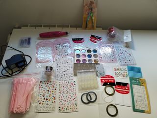 Kit Manicura Uñas: Lámparas, Brochas, Pegatinas