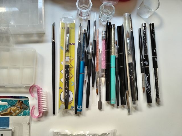 Kit Manicura Uñas: Lámparas, Brochas, Pegatinas