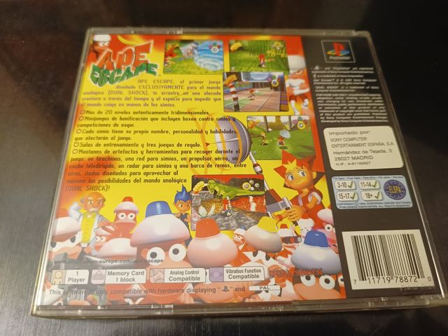 Ape Escape PSX, PAL ESP. Con pegatina DualShock.