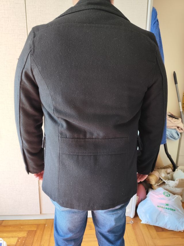 Abrigo hombre negro