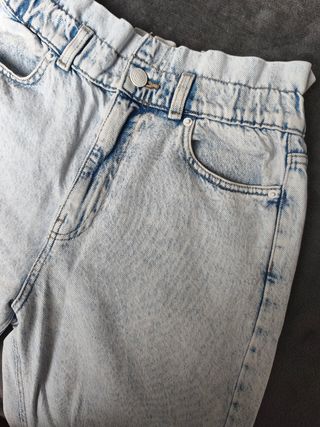 Pantalón vaquero Mom fit