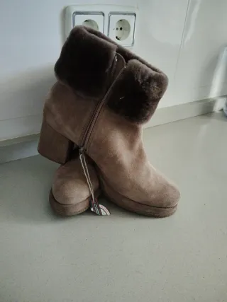 Botines Weekend Piel Beige/Marrón Talla 40