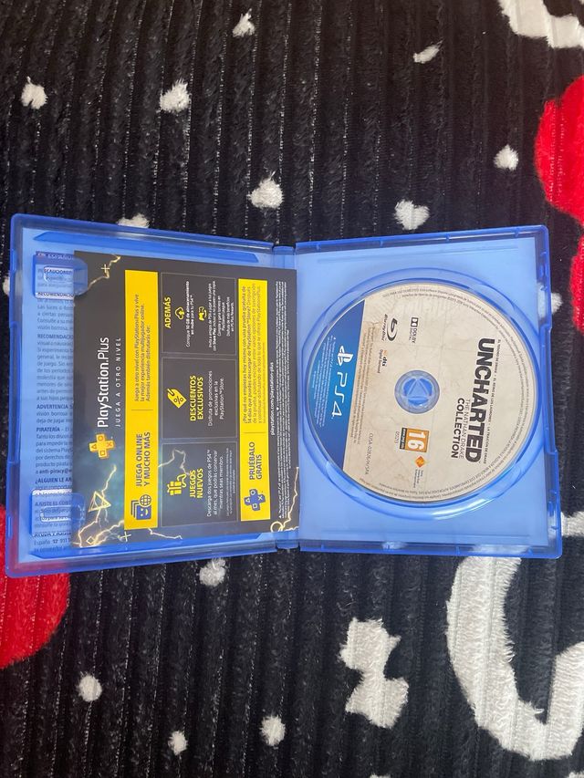 2 Juegos PS4: Red Dead Redemption 2 y Uncharted