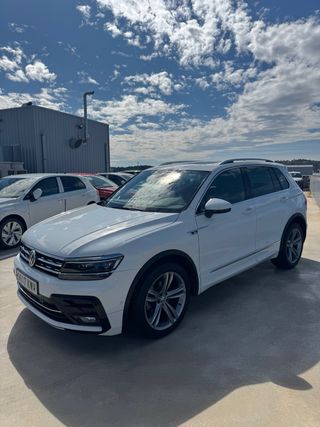 VW Tiguan R-Line 2.0TDi 150cv automatico