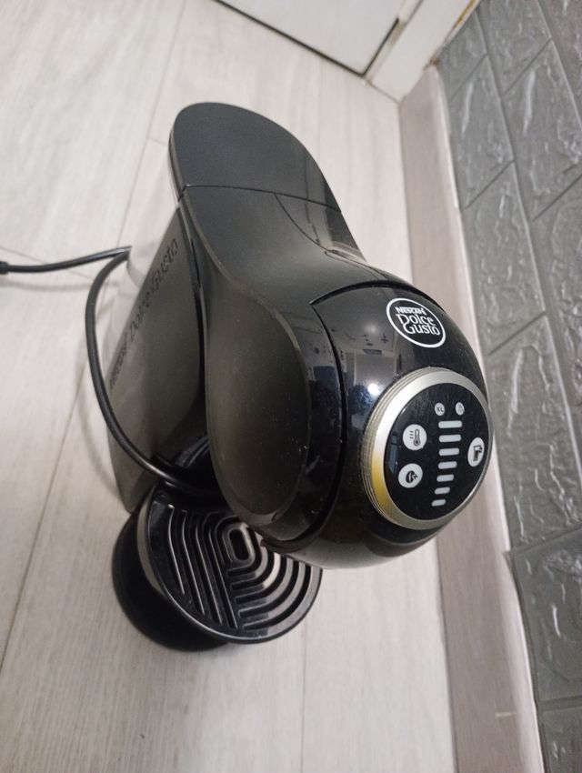 Macchina Nescafé Dolce Gusto Nera