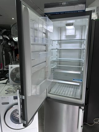 Nevera Combi Electrolux con Garantía transporte 