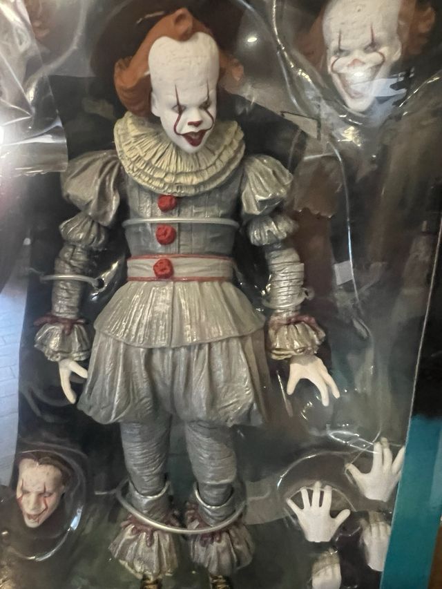 Action Figure Pennywise IT Chapter Two