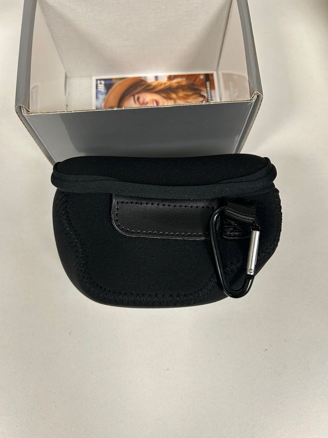 Funda Cámara Mega Gear Negra