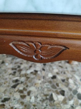 Mesa auxiliar vintage mármol y madera