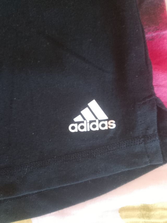 Camiseta Adidas Negra Corta