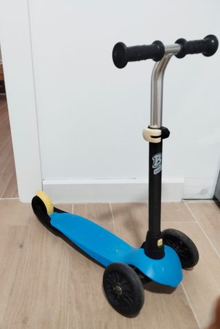 Patinete infantil Oxelo 3 ruedas azul