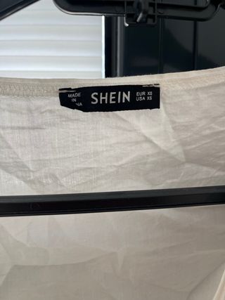 Camiseta SHEIN blanca talla única