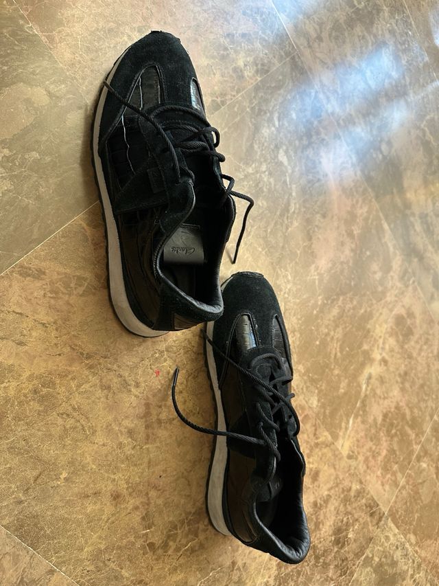 Zapatos Clarks Negros Piel y ante