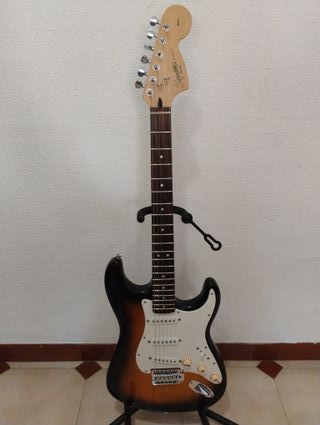 Fender Stratocaster Squier Affinity Sunburst