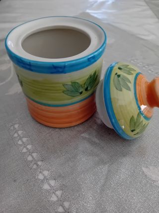 Zuccheriera in ceramica decorata