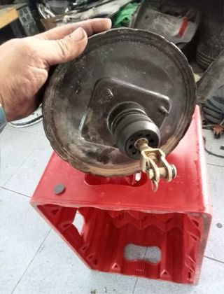 Servofreno Mitsubishi Galant 2001