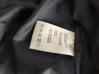 Abrigo corto acolchado estampado floral