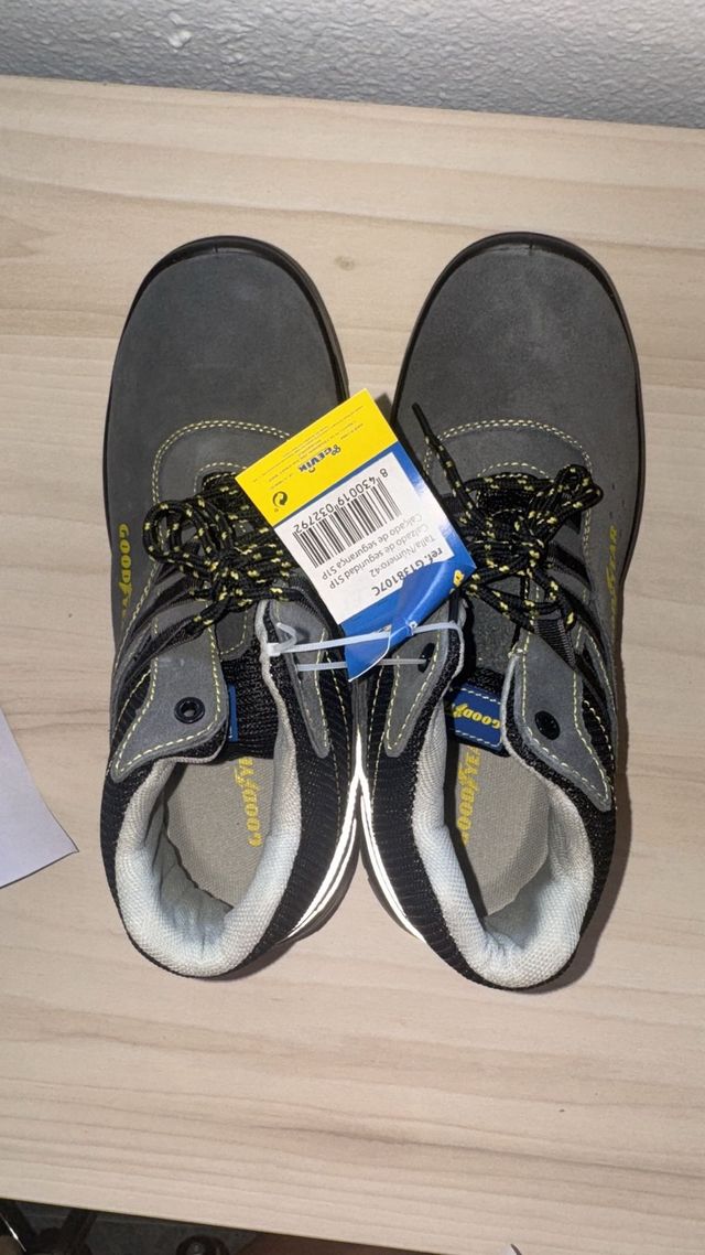 Stivali di sicurezza Goodyear taglia 42