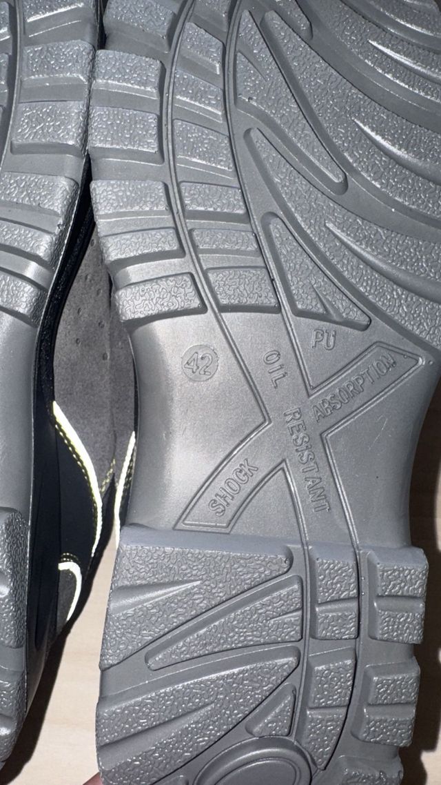 Stivali di sicurezza Goodyear taglia 42