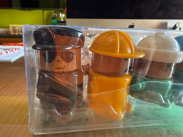 Muñecos Ikea Desmontables