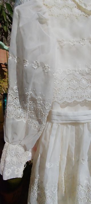 Vestidos de comunión blancos