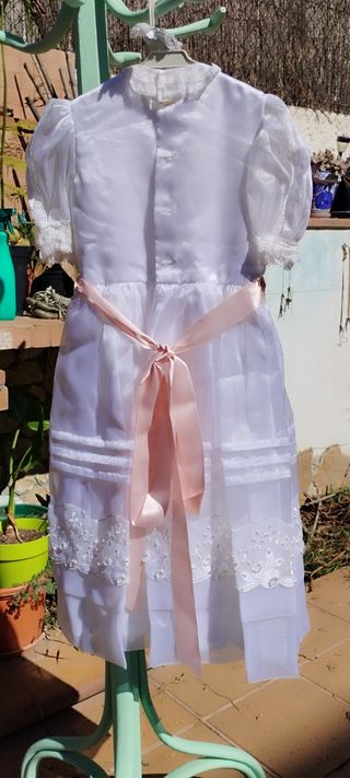 Vestidos de comunión blancos