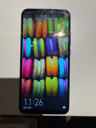 Huawei Mate 20 Lite con scatola
x pezzi/riparare
